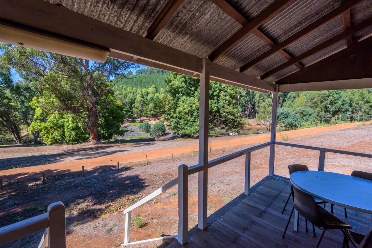 Lewana Cottages Balingup Exterior photo